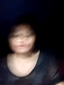 Phiphi135 online show from April 3, 2:12 pm