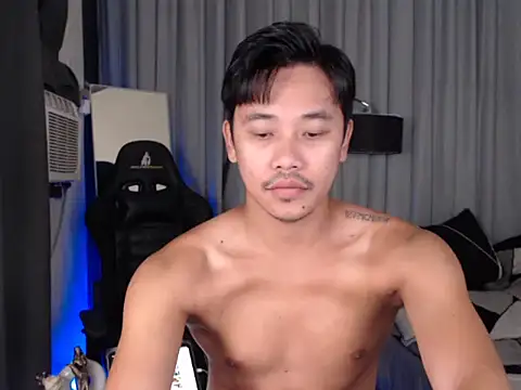 Snapshot of alexsuckable01 chatting on July 18, 11:24 pm alexsuckable01 online show from July 18, 11:24 pm