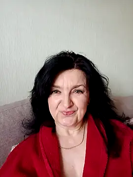Snapshot of MilaSky4701 chatting on October 4, 11:01 am MilaSky4701 online show from October 4, 11:01 am