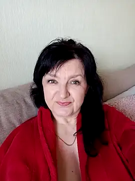 Snapshot of MilaSky4701 chatting on May 2, 2:00 pm MilaSky4701 online show from May 2, 2:00 pm
