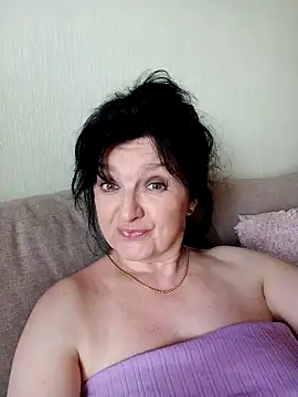 Snapshot of MilaSky4701 chatting on June 27, 4:24 pm MilaSky4701 online show from June 27, 4:24 pm