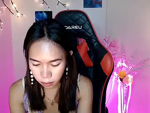 Shindoll online show from November 1, 3:13 am