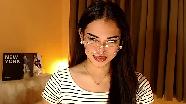 magnificent kitana online show from October 19, 1:25 pm