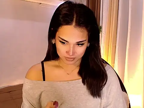 Snapshot of magnificent_kitana chatting on May 17, 9:04 pm magnificent kitana online show from May 17, 9:04 pm