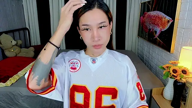 TRANSGODDESSA online show from October 25, 12:39 pm