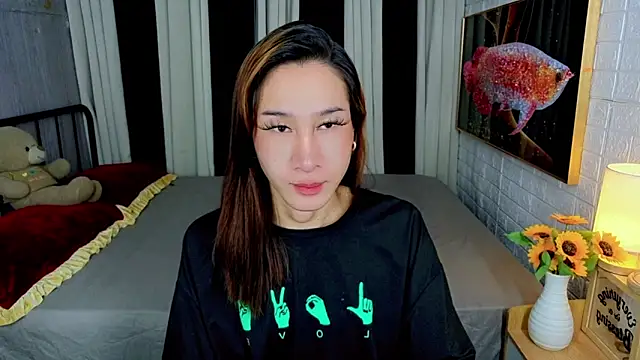 TRANSGODDESSA online show from October 27, 10:44 pm