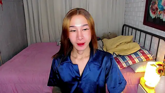 TRANSGODDESSA online show from November 19, 2:33 am