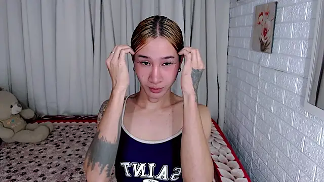 TRANSGODDESSA online show from March 3, 11:34 pm