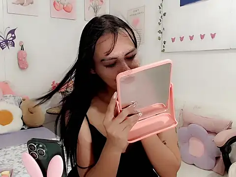 classy adallia online show from February 16, 11:31 am