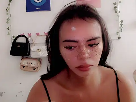 classy adallia online show from June 14, 10:05 am