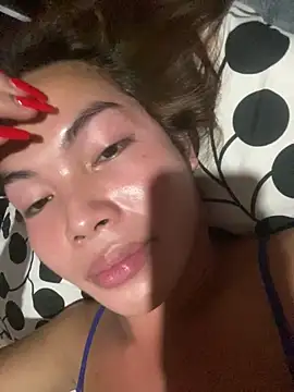 lucyheart777 online show from December 17, 4:01 pm