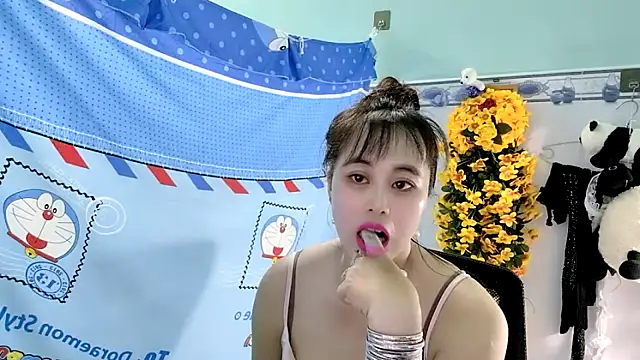 emgaixinhngoan online show from September 29, 3:57 am