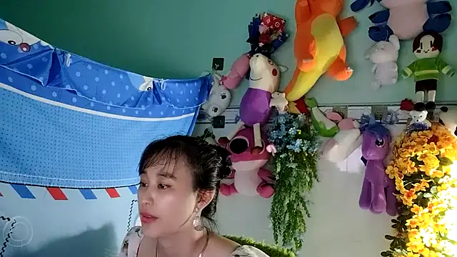 Snapshot of emgaixinhngoan chatting on November 16, 3:55 am emgaixinhngoan online show from November 16, 3:55 am