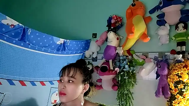 Snapshot of emgaixinhngoan chatting on November 8, 1:20 am emgaixinhngoan online show from November 8, 1:20 am