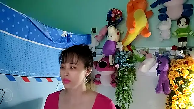 Snapshot of emgaixinhngoan chatting on November 5, 5:38 pm emgaixinhngoan online show from November 5, 5:38 pm