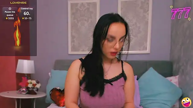 ScarletVex online show from March 18, 6:20 pm