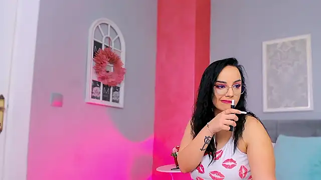 ScarletVex online show from January 15, 6:22 pm