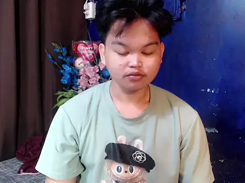 Reynelcock online show from March 21, 5:50 pm