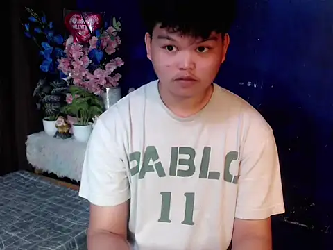 Reynelcock online show from March 6, 3:40 pm