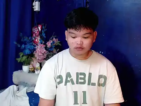 Reynelcock online show from February 11, 5:35 pm