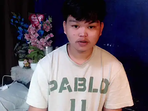 Reynelcock online show from March 7, 3:17 pm