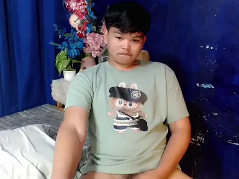 Reynelcock online show from February 28, 5:01 pm