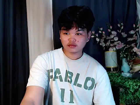 Reynelcock online show from October 27, 3:40 am