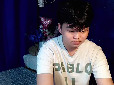 Reynelcock online show from October 26, 12:05 pm