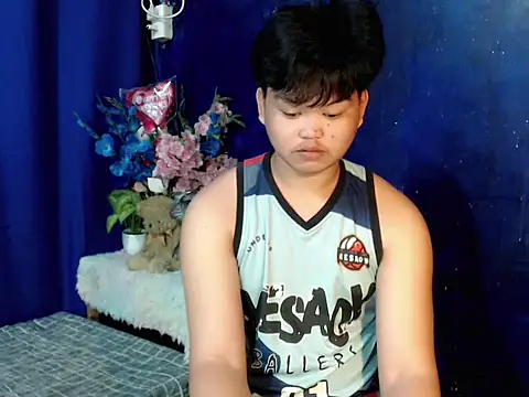 Reynelcock online show from November 25, 2:45 am