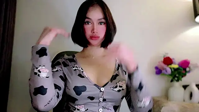 anna lala7 online show from April 2, 7:53 pm