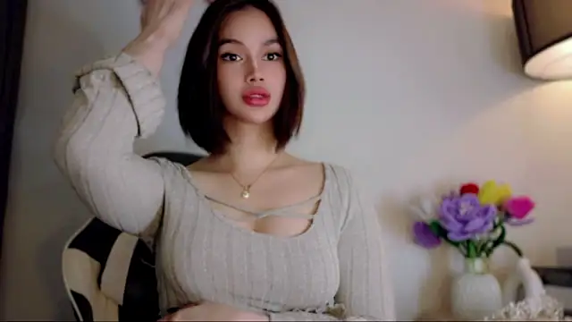 Snapshot of anna_lala7 chatting on June 21, 5:52 pm anna lala7 online show from June 21, 5:52 pm