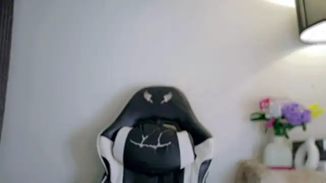 anna lala7 online show from April 4, 6:47 pm