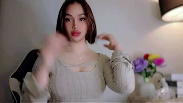Snapshot of anna_lala7 chatting on June 15, 5:34 pm anna lala7 online show from June 15, 5:34 pm