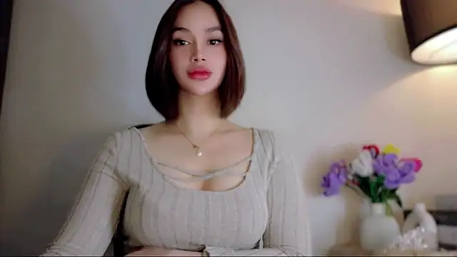 Snapshot of anna_lala7 chatting on June 23, 7:23 pm anna lala7 online show from June 23, 7:23 pm