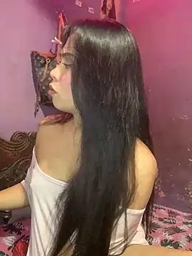 Snapshot of Angelina_bunny chatting on February 18, 4:47 pm Angelina bunny online show from February 18, 4:47 pm