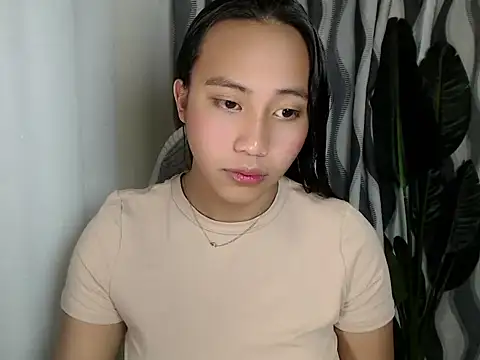 Snapshot of sweetiie_caren chatting on July 2, 3:34 am sweetiie caren online show from July 2, 3:34 am