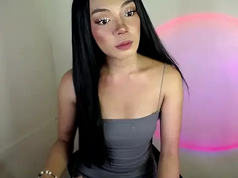 Snapshot of yourhotfuckingvanessa chatting on October 23, 12:20 am yourhotfuckingvanessa online show from October 23, 12:20 am