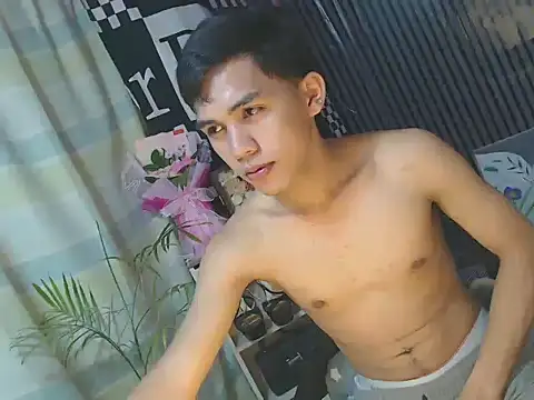 urhot chany online show from April 19, 4:08 pm