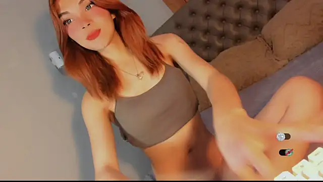 bella enchantra online show from July 18, 3:15 am