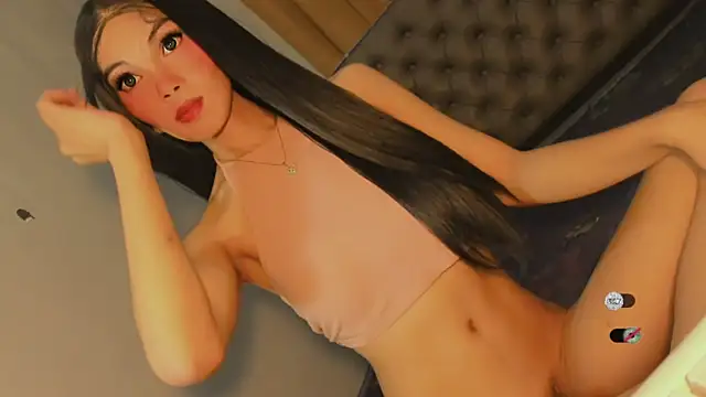 bella enchantra online show from September 9, 9:46 pm