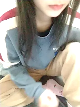 Kembong01 online show from March 5, 9:22 pm