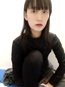 Kembong01 online show from November 3, 1:15 pm