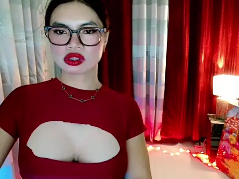 lover girl143 online show from February 6, 4:36 pm