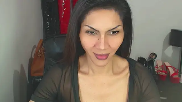 Snapshot of JadeScarlet_LoveLace chatting on October 5, 7:21 am JadeScarlet LoveLace online show from October 5, 7:21 am
