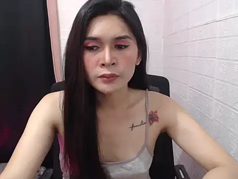 sweetsasha68 online show from April 2, 12:23 pm