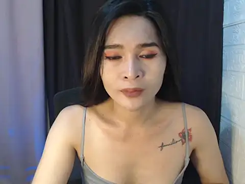 sweetsasha68 online show from June 19, 12:11 pm