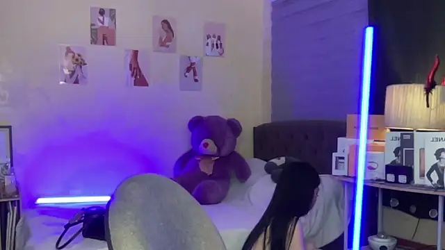 CassieXMarga online show from December 20, 12:08 pm