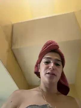 CassieXMarga online show from April 13, 2:26 am