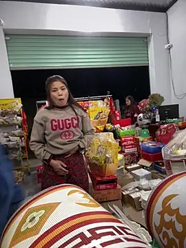 Maily NC online show from February 8, 4:26 pm