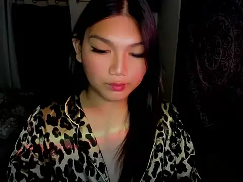 Lou heart online show from December 2, 8:43 pm